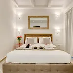 ゲストハウス Navona 4*